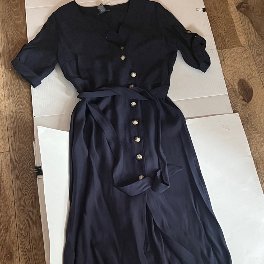 Chelsea & Theodore Navy Button-Down Midi Dress